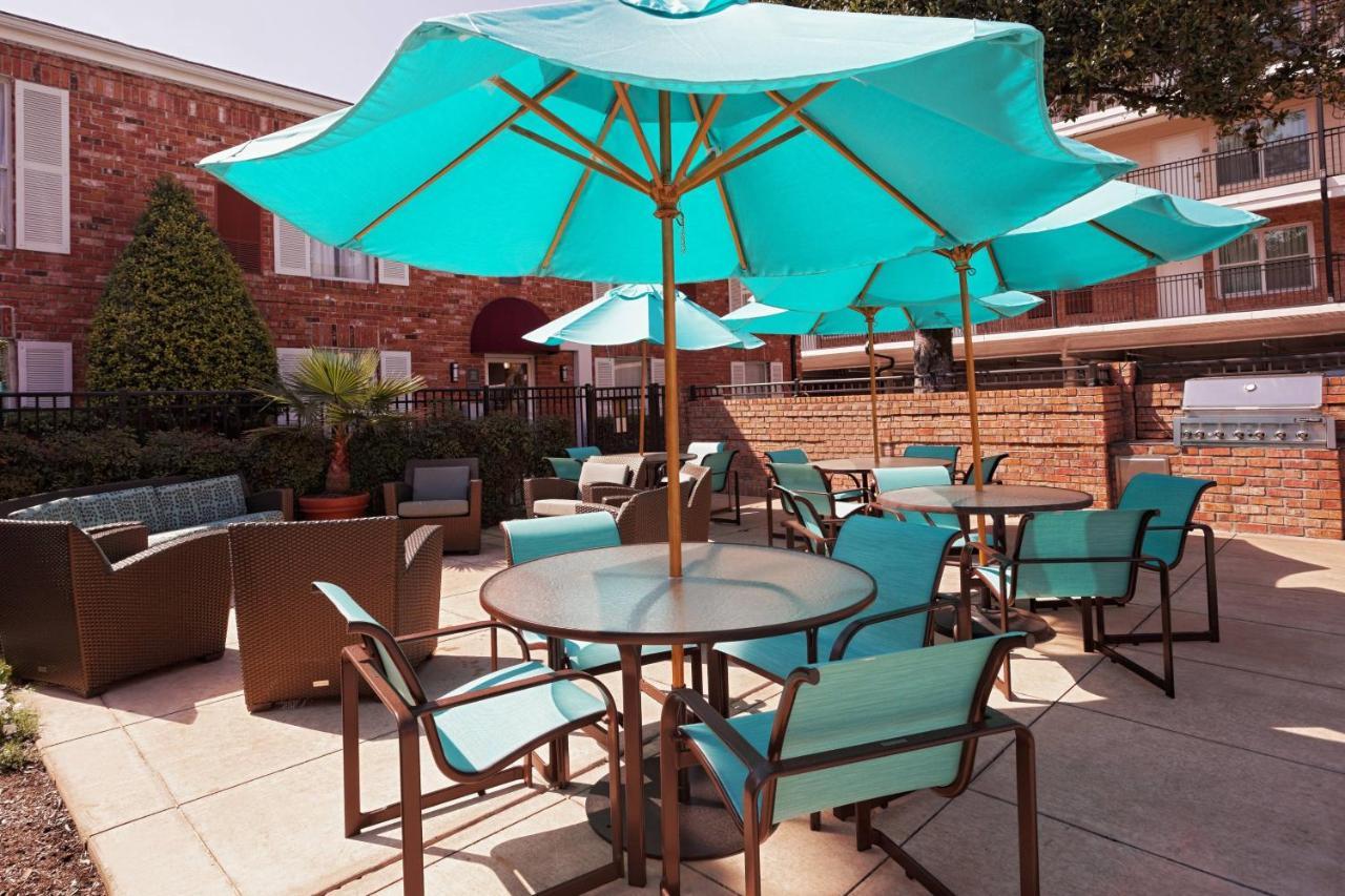 Residence Inn Houston By The Galleria Esterno foto