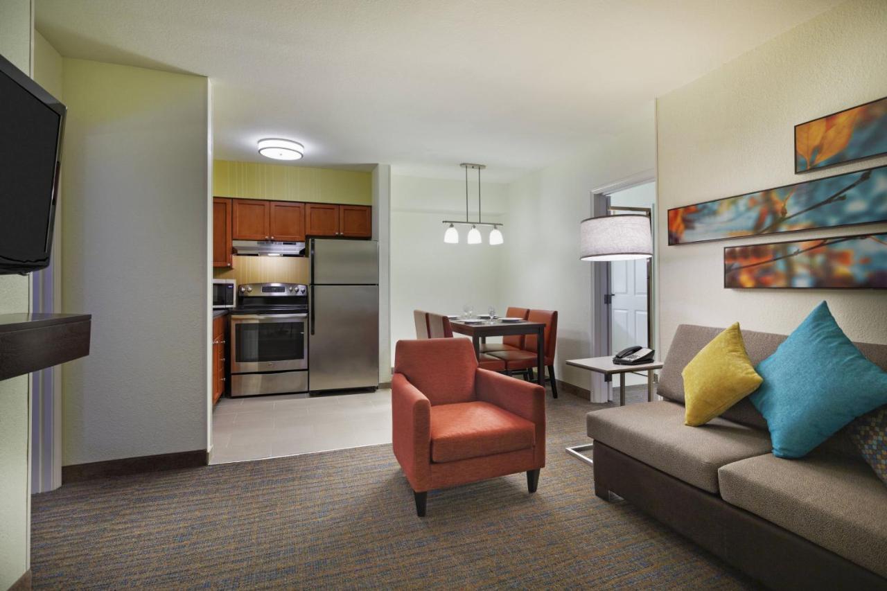Residence Inn Houston By The Galleria Esterno foto